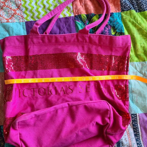 Large Victoria's Secret Tote Bag - Picture 2 of 9